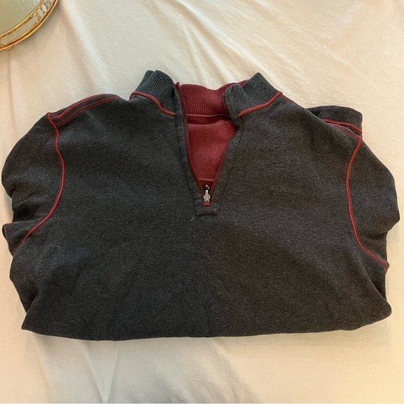 Men’s Half Zip Reversible Maroon or Grey Sweater Size XL - Picture 2 of 2